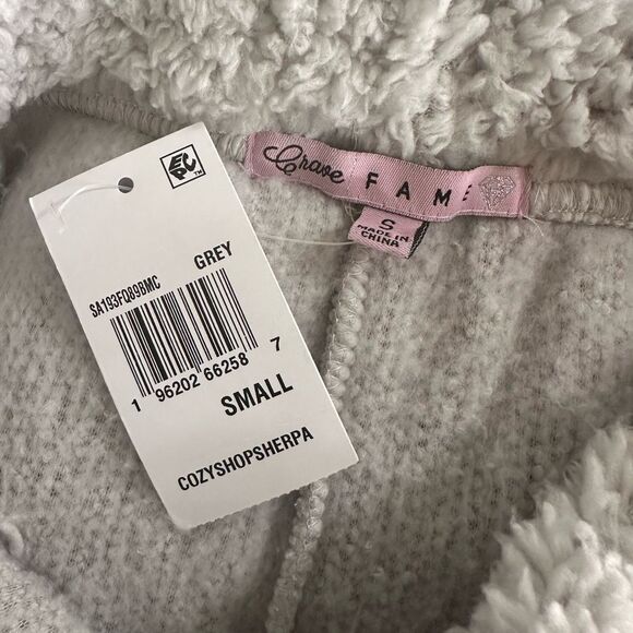 NWT Crave Fame High-Rise Sherpa Joggers Grey Clouds Sweatpants Juniors'  Small - Picture 4 of 7